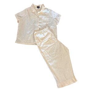 Secret Treasures Halo Pajama Set Wms 2X Pale Yellow 2-Piece Button Up Capris